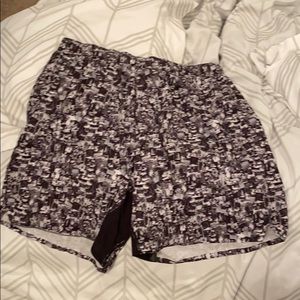 Lululemon 7” surge short, liner NWOT SEAWHEEZE “17